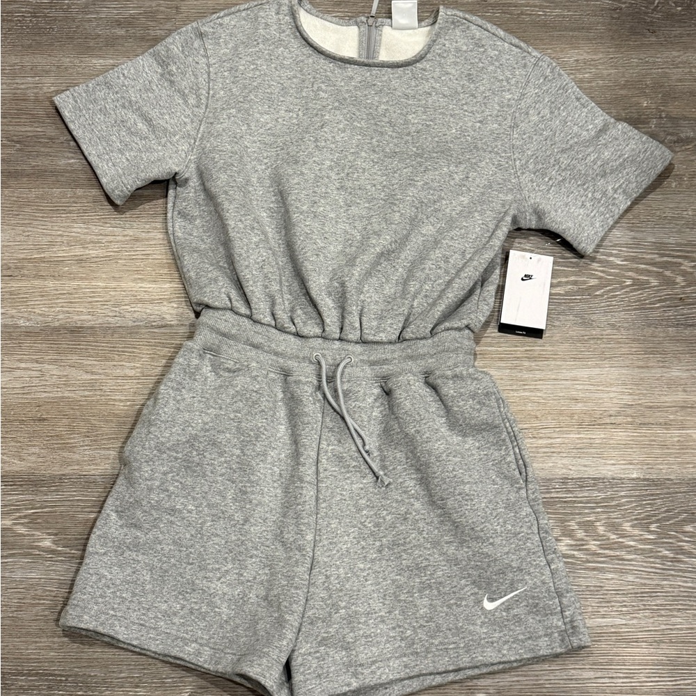 Nike Women's Fleece Loose Romper, Small